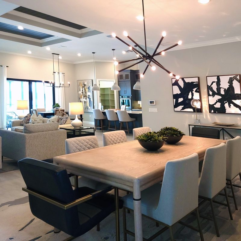 HALA Việt Nam chuyên thiết kế, thi công nhà phố hiện đại, nhà phố tân cổ điển, nhà ở kết hợp kinh doanh trên toàn quốc. Cam kết đúng kỹ thuật, tối ưu công năng và chi phí.